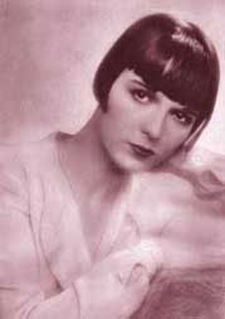 Actress Louise Brooks sporting a bob cut, 1921